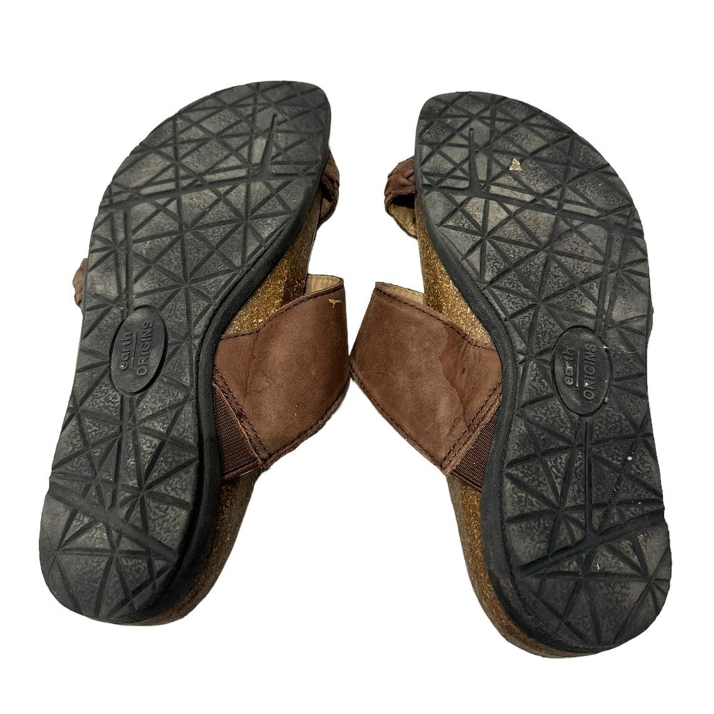 Earth Origins Women's Onida Sandal - Picture 8 of 9